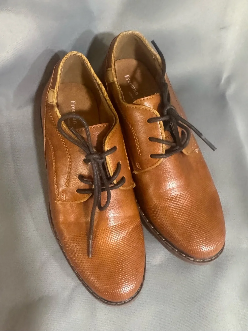 Kids Lace-Up Dress Oxfords in Warm Tan